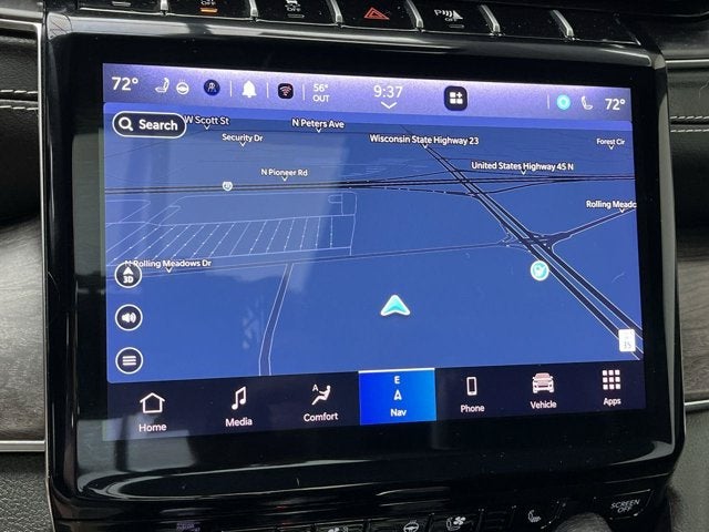 2023 Jeep Grand Cherokee — detail view