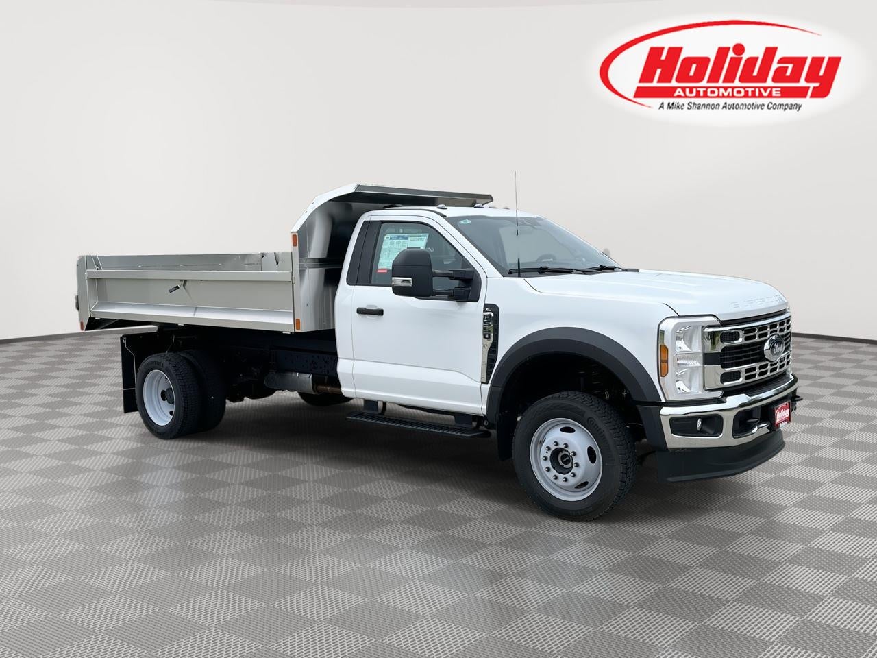 2025 Ford F-550 XL in White — front three-quarter view