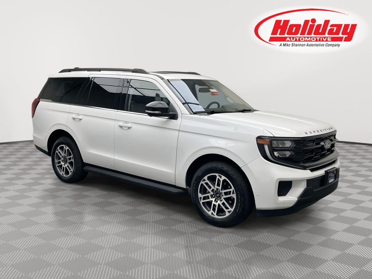 2025 Ford Expedition Active in Oxford White — front three-quarter view