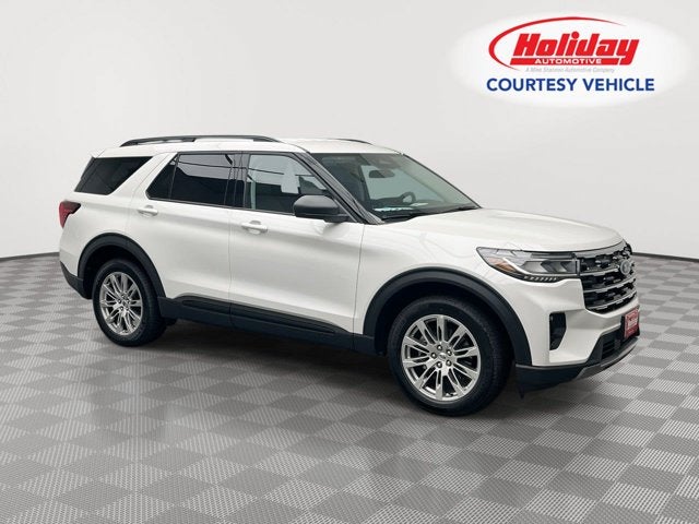 2026 Ford Explorer Active in Star White Metallic Tri-Coat — front three-quarter view