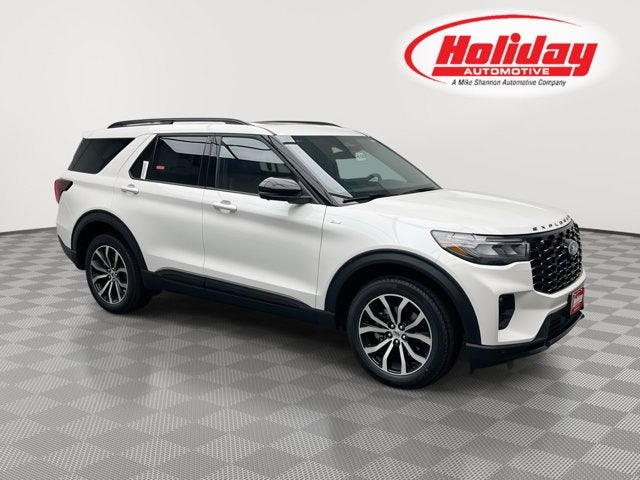 2026 Ford Explorer ST-Line in Star White Metallic Tri-Coat — front three-quarter view