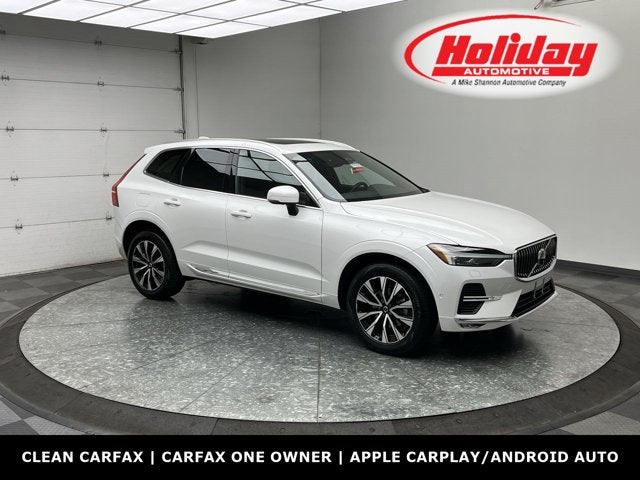 2023 Volvo XC60 Plus Bright Theme in Crystal White Metallic — front three-quarter view
