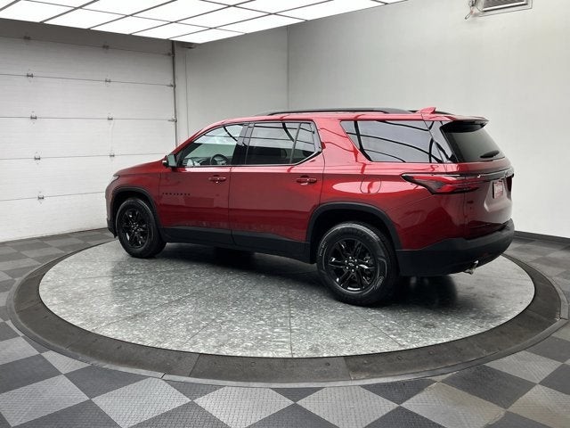 2023 Chevrolet Traverse — side profile view