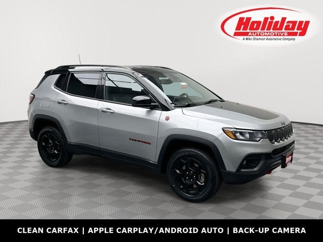 2023 Jeep Compass Trailhawk in Billet Silver Metallic Clearcoat — front three-quarter view
