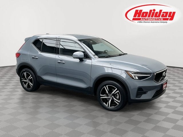 2023 Volvo XC40 Core in Thunder Grey Metallic — front three-quarter view
